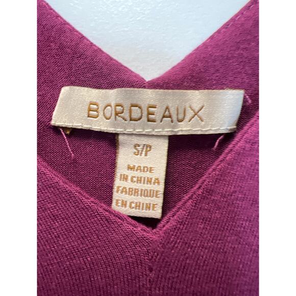 Bordeaux Women’s Double V-Neck Soft Sleeveless Pullover Tank Top Size S/P Purple - Picture 2 of 3